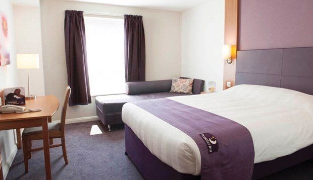 Premier Inn Gloucester Exteriör bild